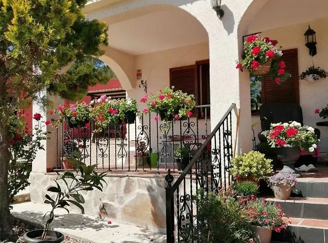 Gitanos Bed & Breakfast Jarafuel